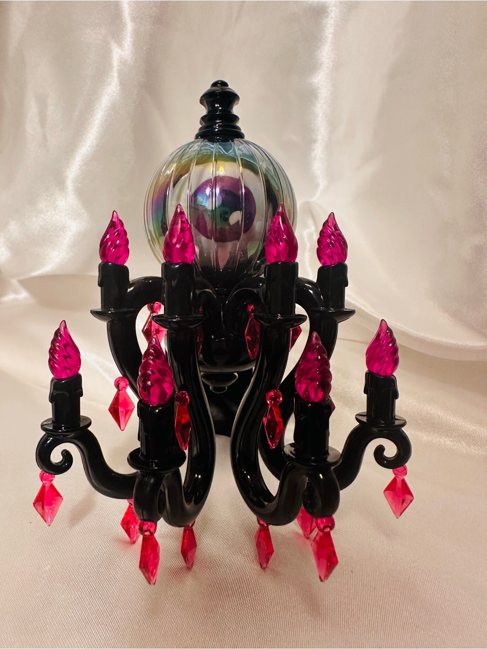Bath & Body Works Black and Hot Pink Mini Chandelier Light Up Fragrance Plug